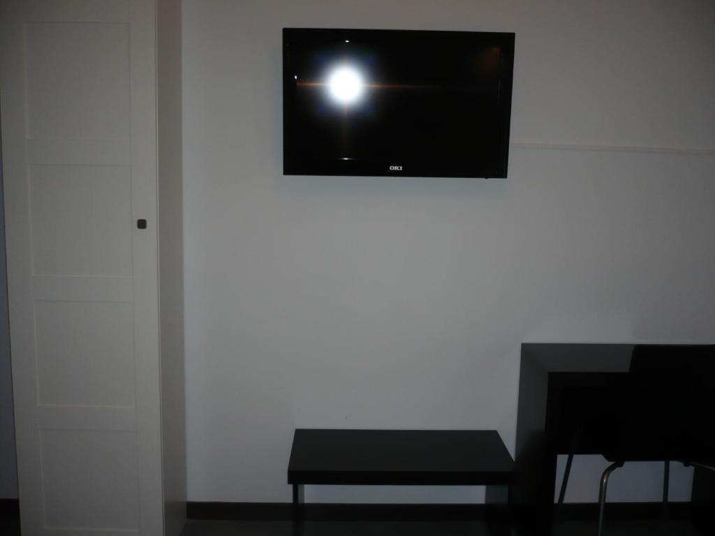 Hostal Cibeles Madrid Room photo