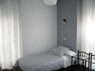 Hostal Cibeles Madrid Exterior photo