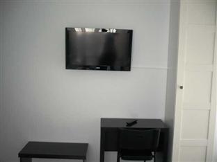 Hostal Cibeles Madrid Exterior photo